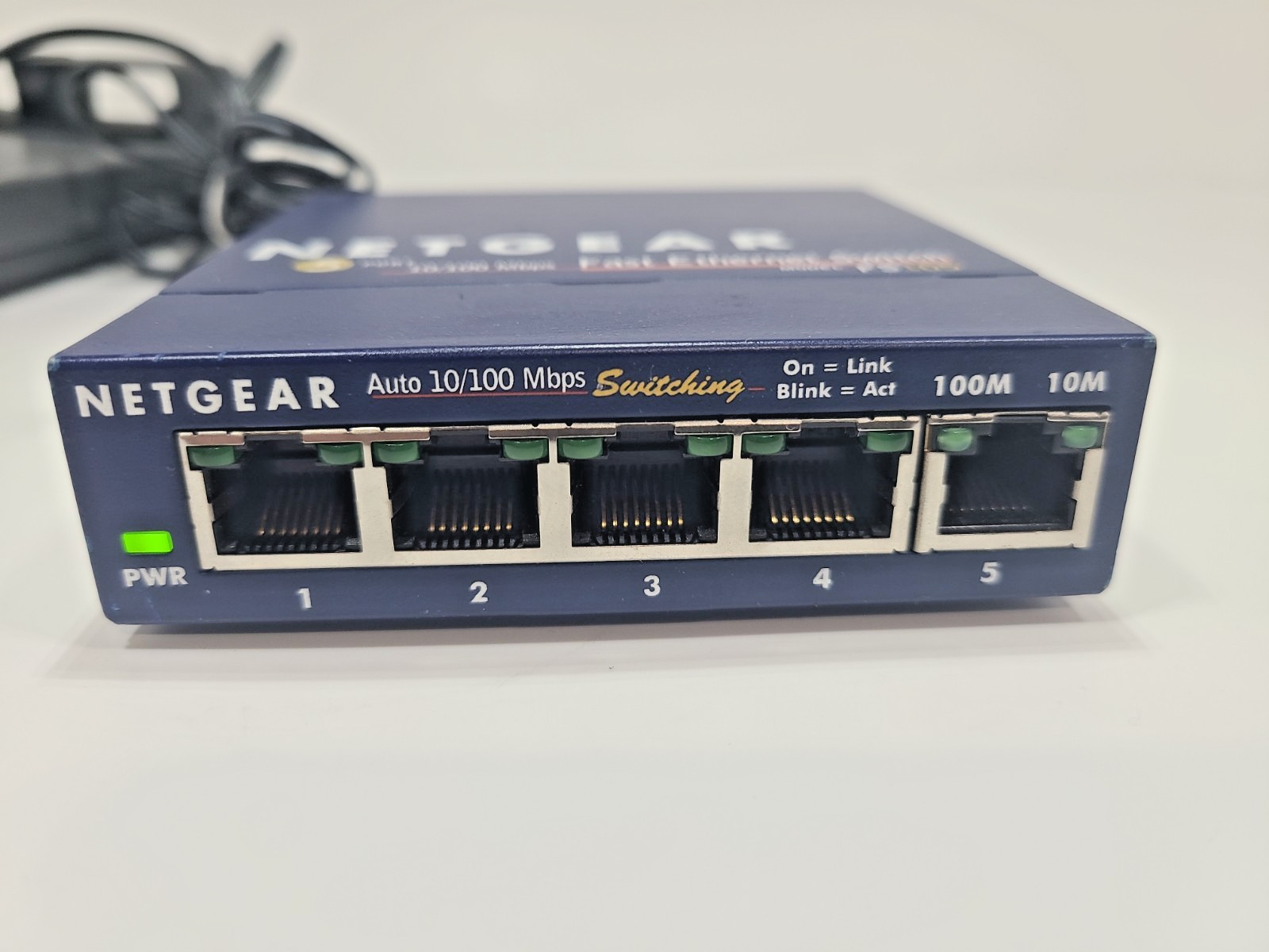 Netgear ProSafe FS105 5 Port Ethernet Switch W/ Power Adapter