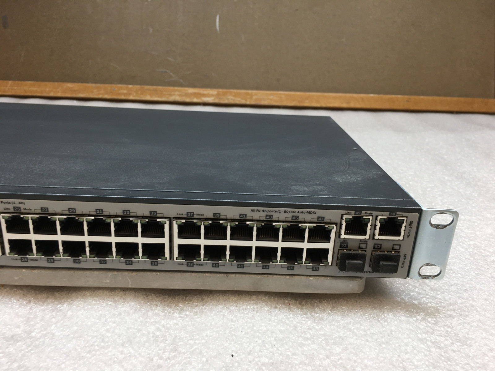 HP ProCurve 2626-48 J9626A 48 Port Managed Fast Ethernet Switch With Rack Ears