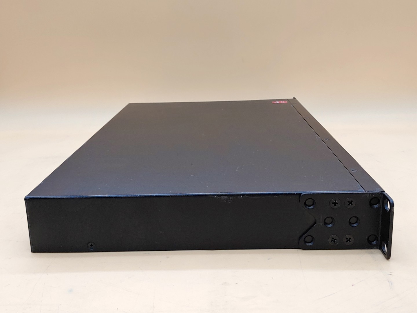 Dell EMC N1124T‑ON 24-Port 1GbE 4x 10Gb SFP Plus E18W Switch w/ Ears