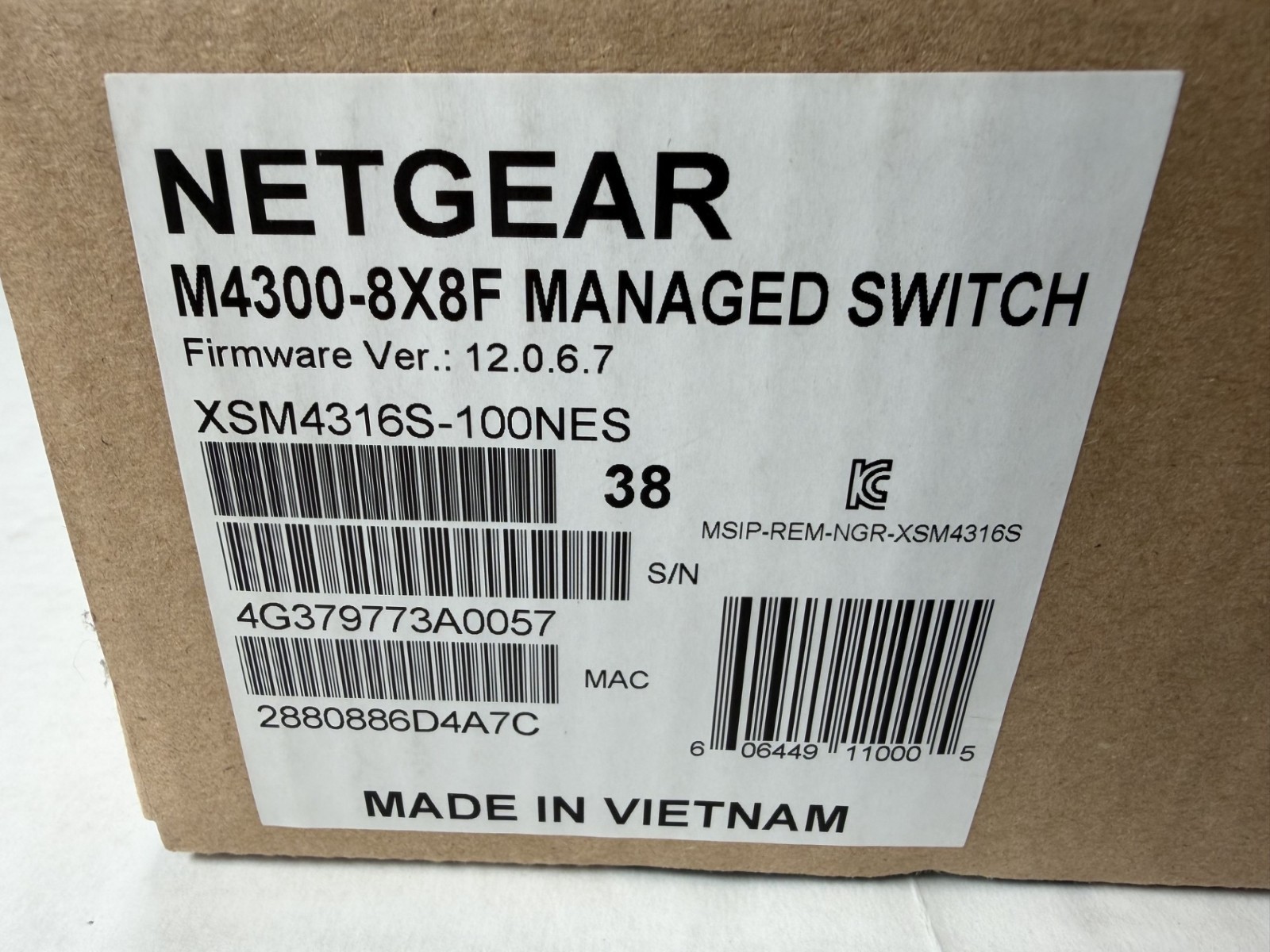 NETGEAR 10GbE 16 Port Managed Ethernet Switch M4300-8X8F XSM4316S100NES