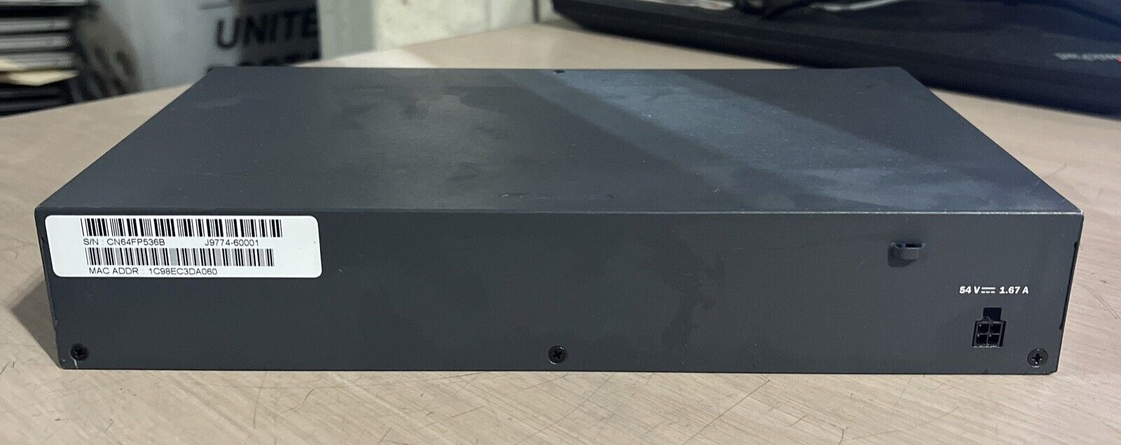 HP AUBA J9774A 2530-8G 8 PORT+ GIGABIT SWITCH