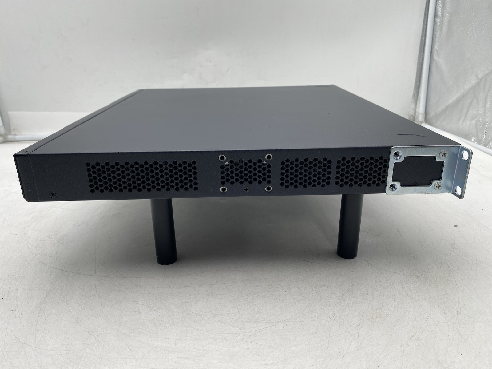 Juniper Networks SSG-140-SH Secure Services Gateway Network Appliance