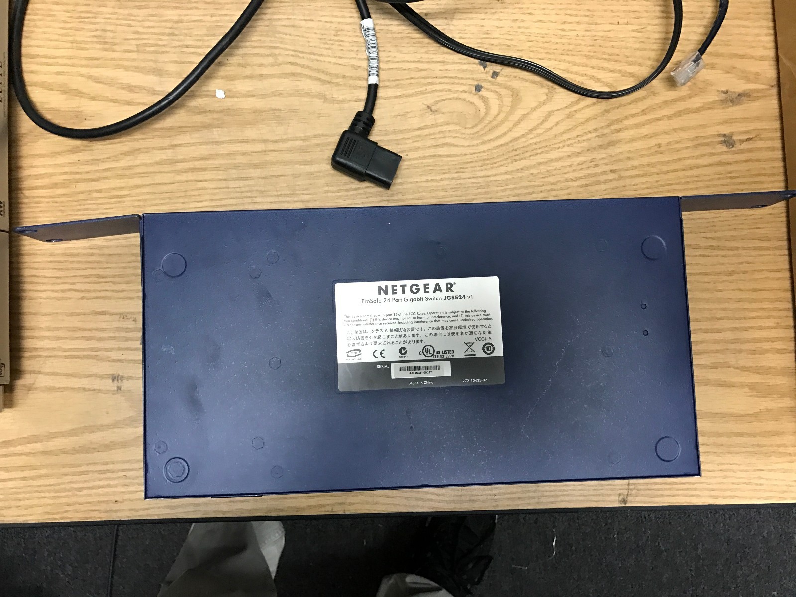 Netgear ProSafe 24 Port Gigabit Switch JGS524 V1