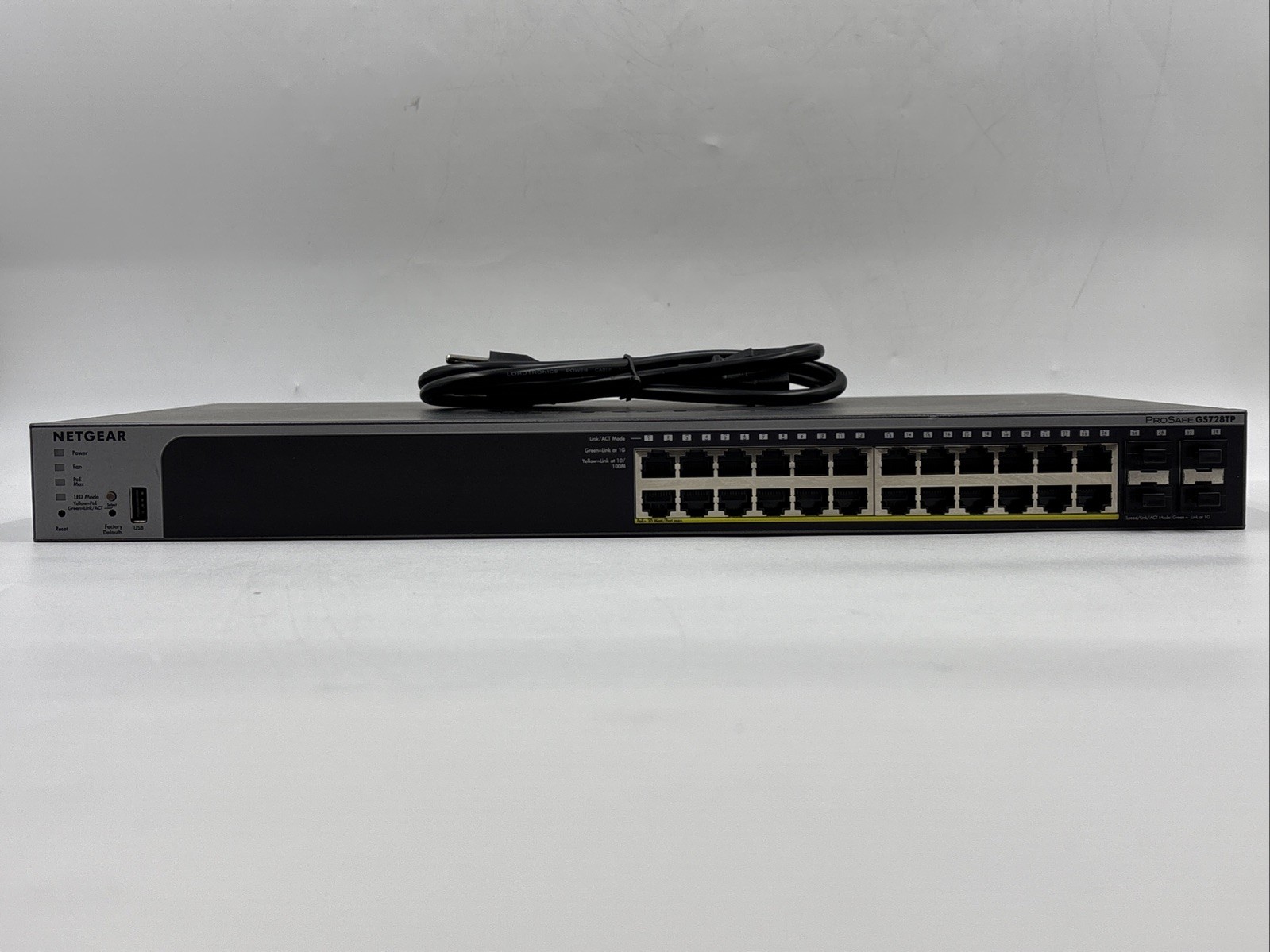 NETGEAR ProSAFE GS728TP V2 24 Port Gigabit PoE+ Managed Switch w 4 SFP PORTS