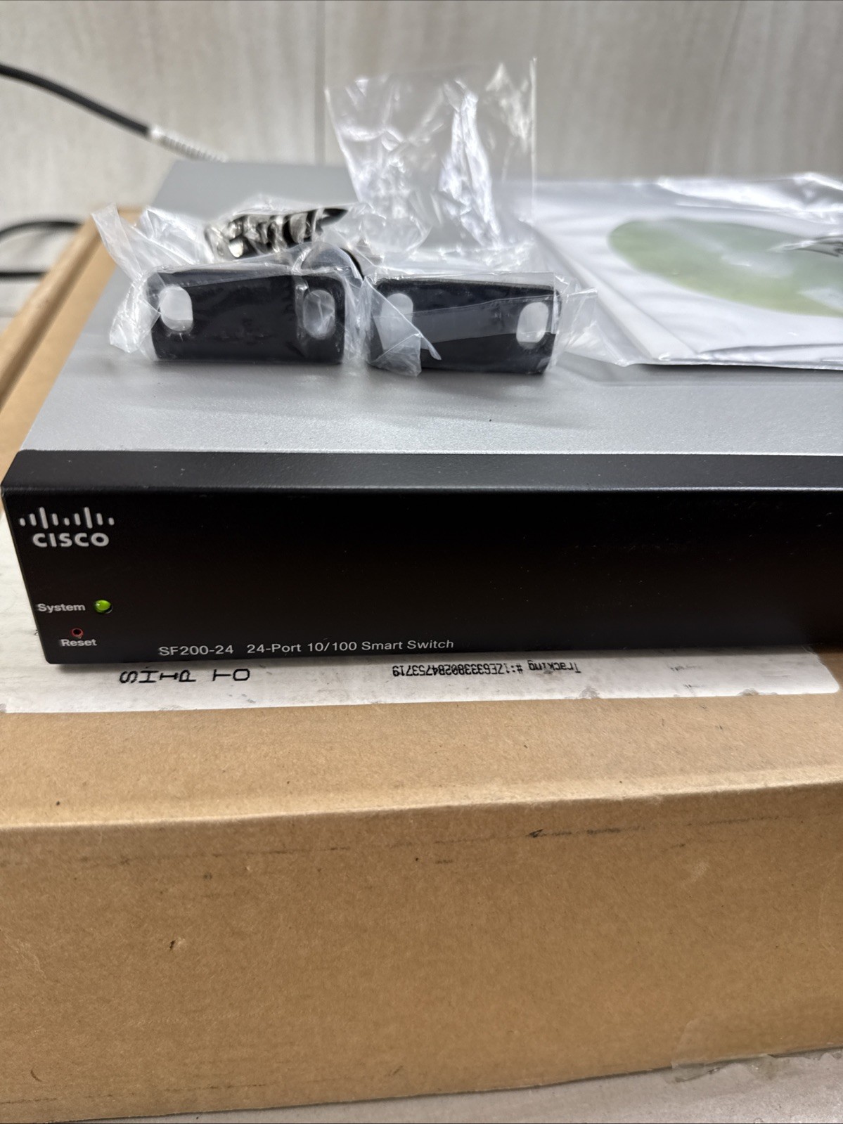 Cisco SF200-24P 24-Port Gigabit Managed Switch SLM224GT V05 Tested Working Reset