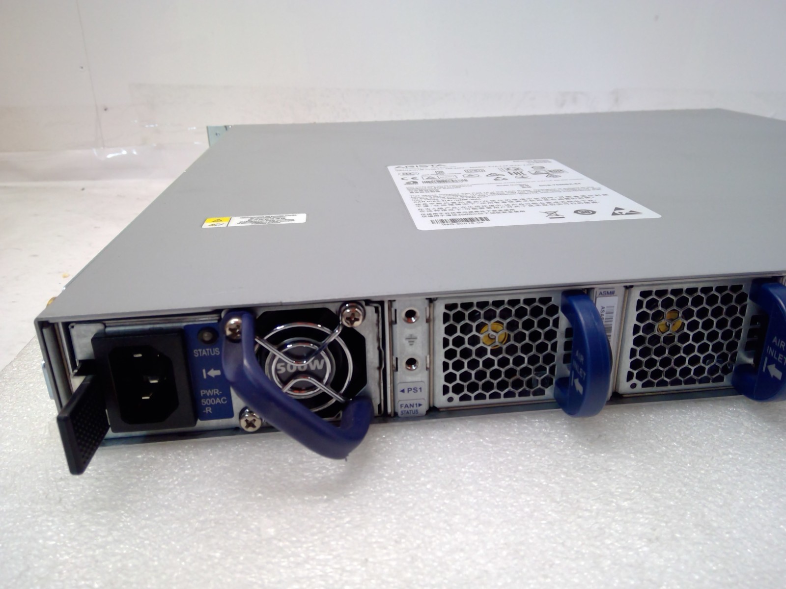 Arista DCS-7050SX-64-R 48x10G-SFP+ 4x40G-QSFP Port Network Switch