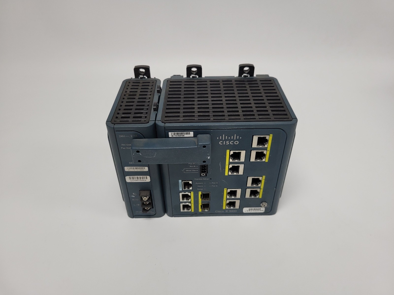Cisco IE-3000-8TC Industrial 8-Port Switch 10/100, SFP, L2 with Power Supply