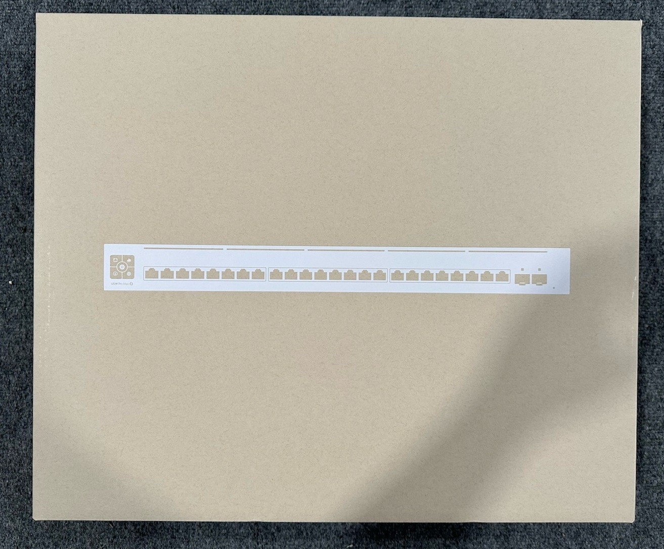 NEW Ubiquiti UniFi Pro Max 24 PoE USW-Pro-Max-24-PoE Factory Sealed