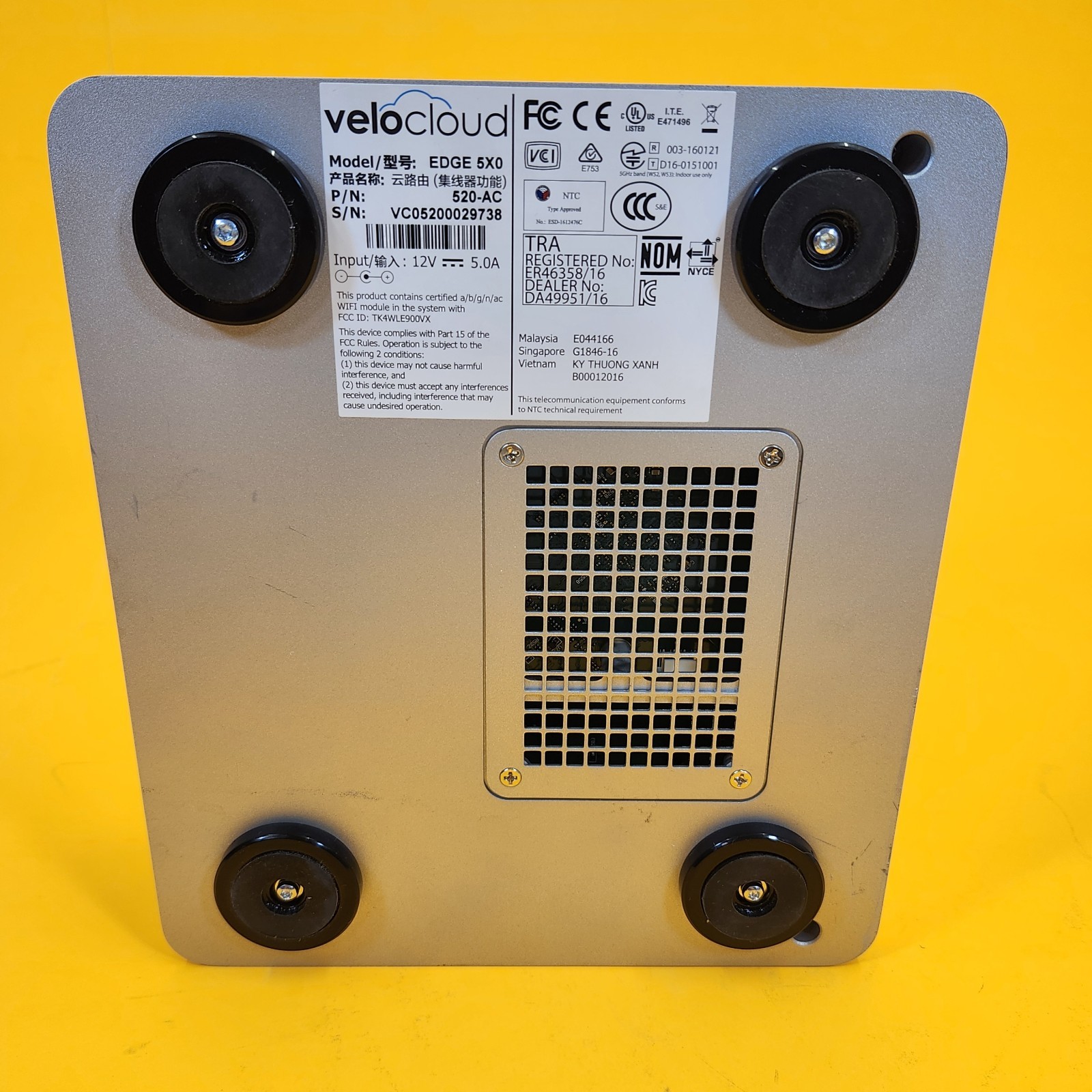 4 Velocloud VMware Edge 5X0 520 520-AC SD-WAN Network Appliances Cloud Gateway