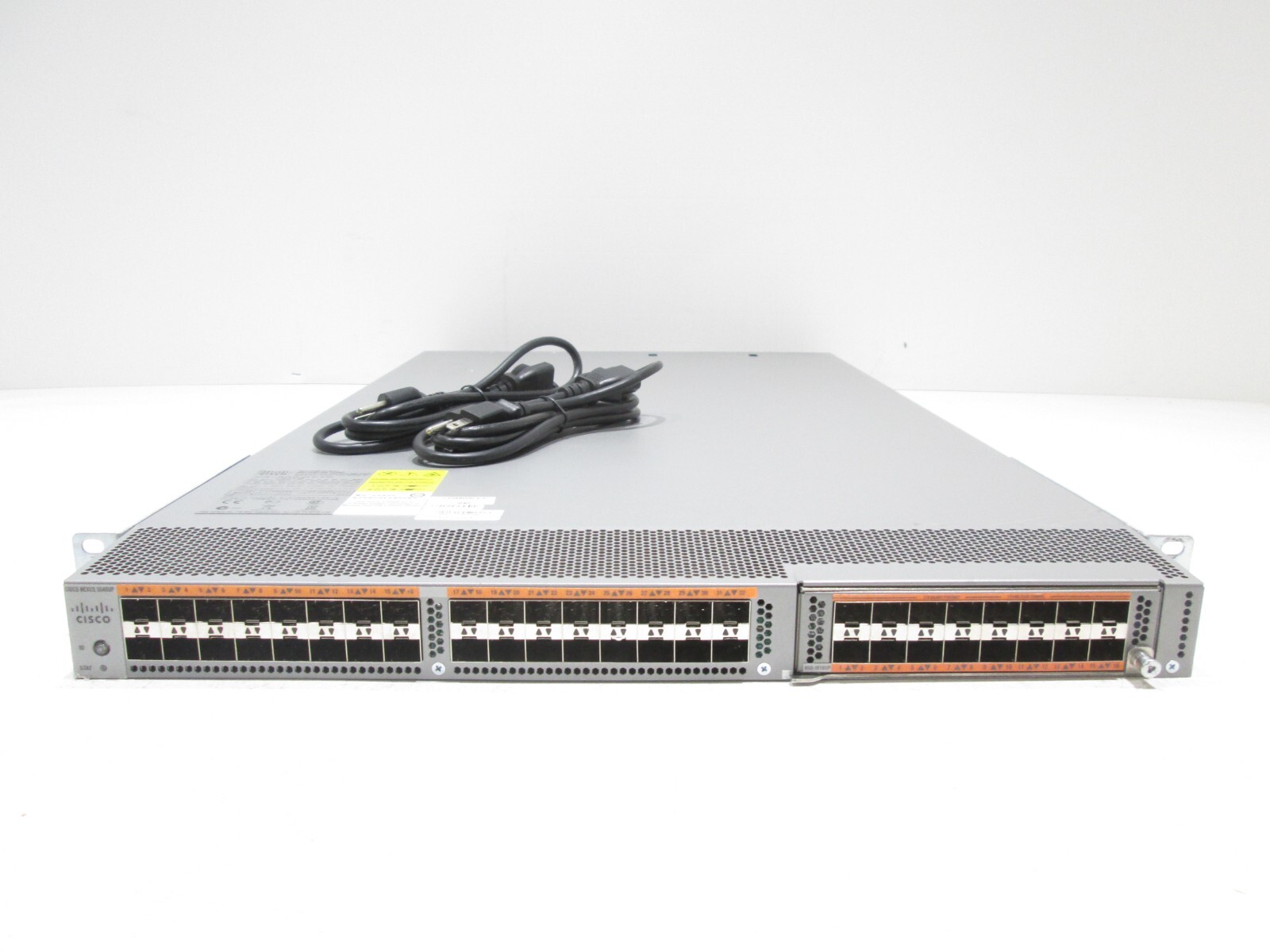 Cisco N5K-C5548UP-FA Nexus 5000 10G Switch W/1x N55-M16UP, Dual AC and rack ears