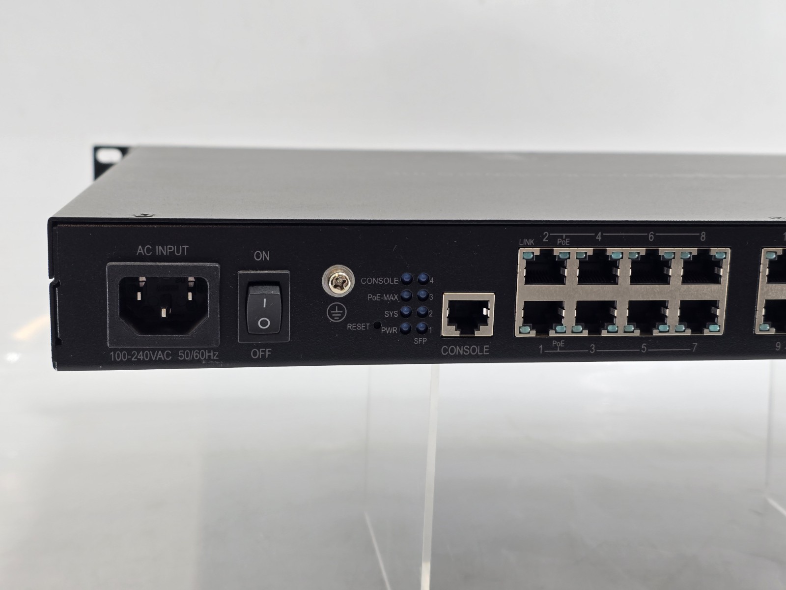 Pre Owned | Pakedge SX-24P16 Device & Software 24-Port Network Switch – Black