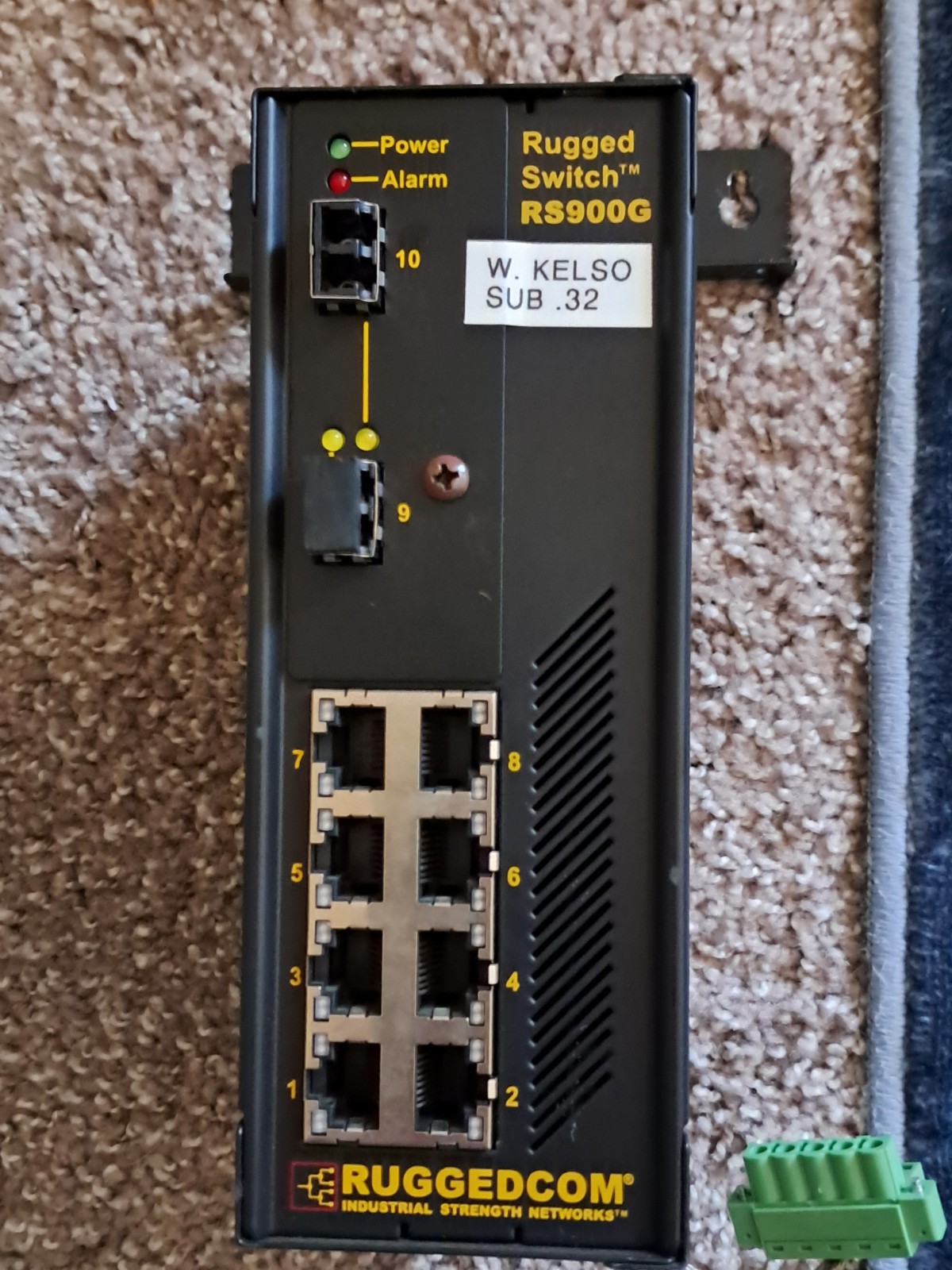 SIEMENS RUGGEDCOM RS900G-48-P-2LC10 industrial network switch