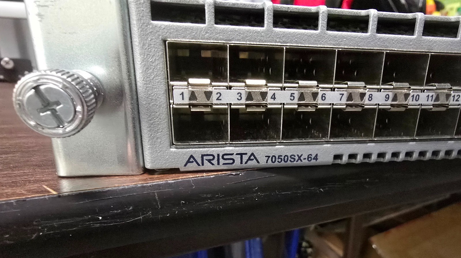 DCS-7050SX-64-F: Arista 48-port 10GbE SFP+ 4-port QSFP+ switch w/dual P/S