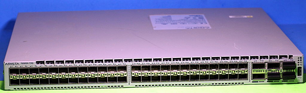 DCS-7050SX-72Q-R Arista 7050CX 48 Port 10GbE SFP+ 6-Port 40GbE Switch