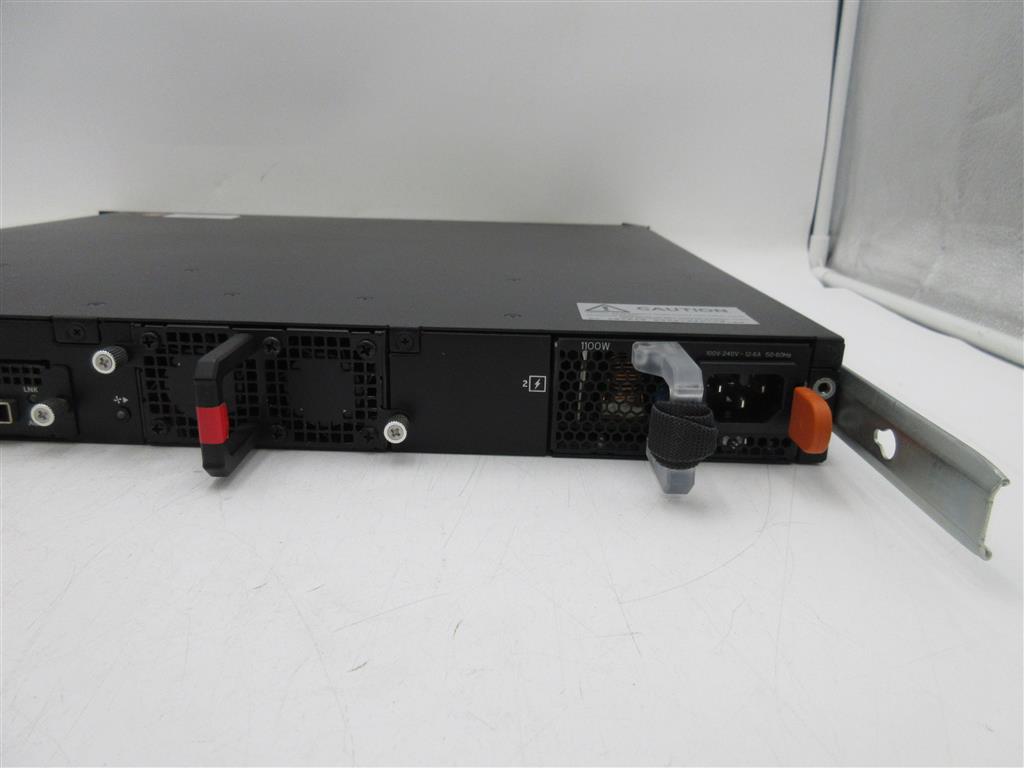 Dell N3132PX-ON 32 Port Switch 8x5G 4x10G 2x 1100W PSU – Warranty until 2042!