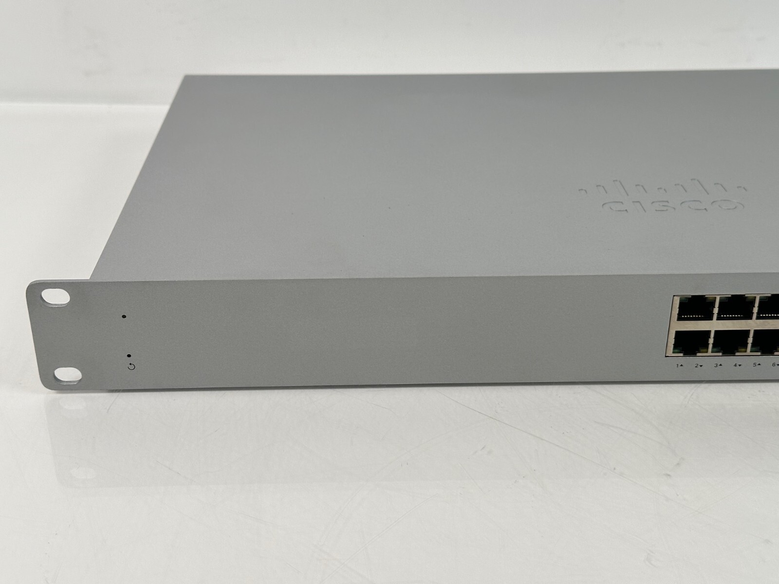 Cisco Meraki (MS120-24-HW) 24-Ports Rack Mountable Ethernet Switch – UNCLAIMED