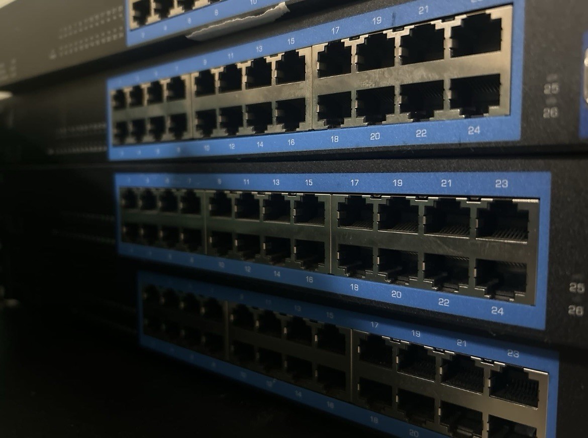 TRENDnet TEG-30262 28-Port Gigabit Switch with 4 x 10G SFP+ Ports