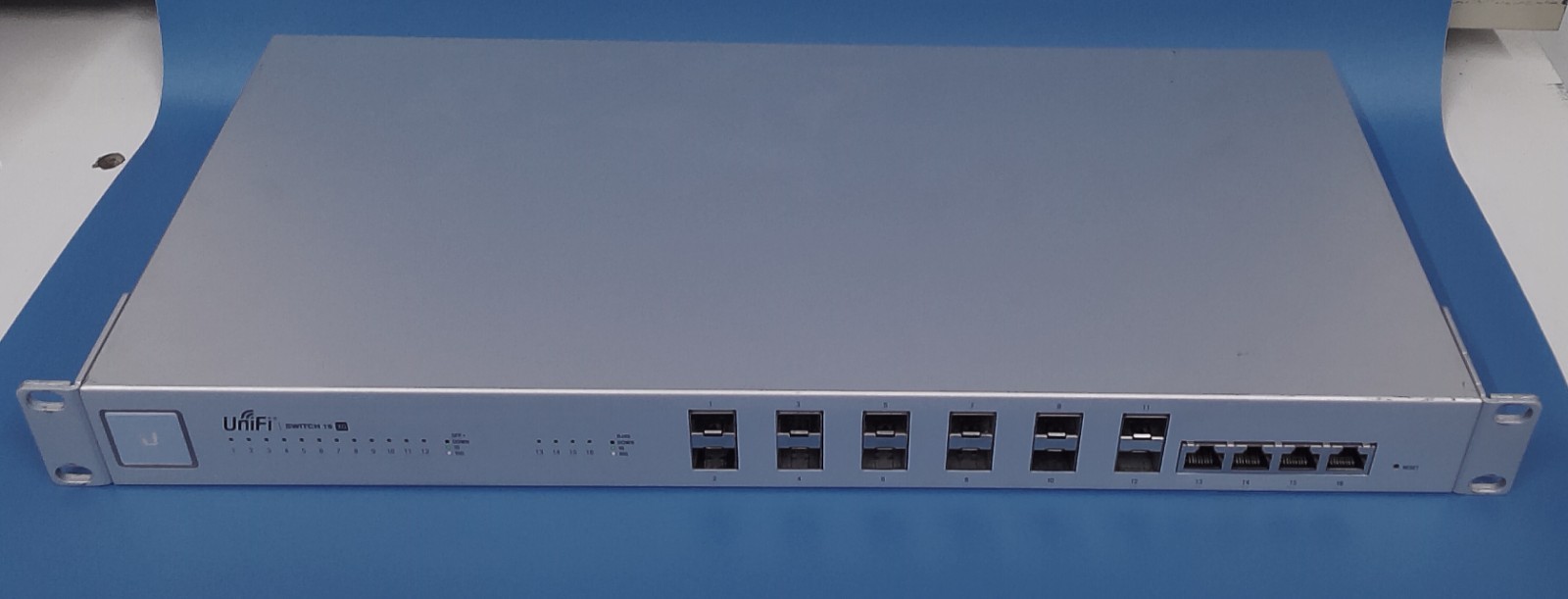 Ubiquiti UniFi US-16-XG 10GbE Switch 16 Tested Working 12 SFP+ 4 RJ45 Enterprise