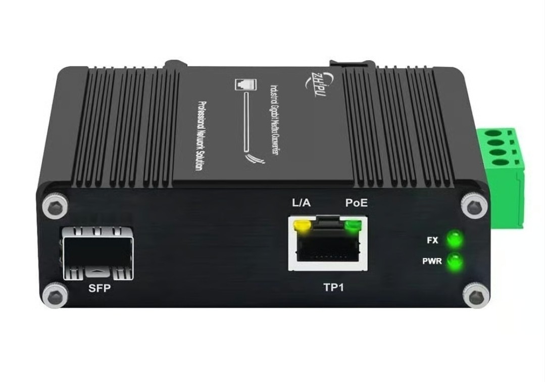 Industrial Mini Media Converter 30W PoE+ Gigabit 10/100/1000MBPS SFP Port