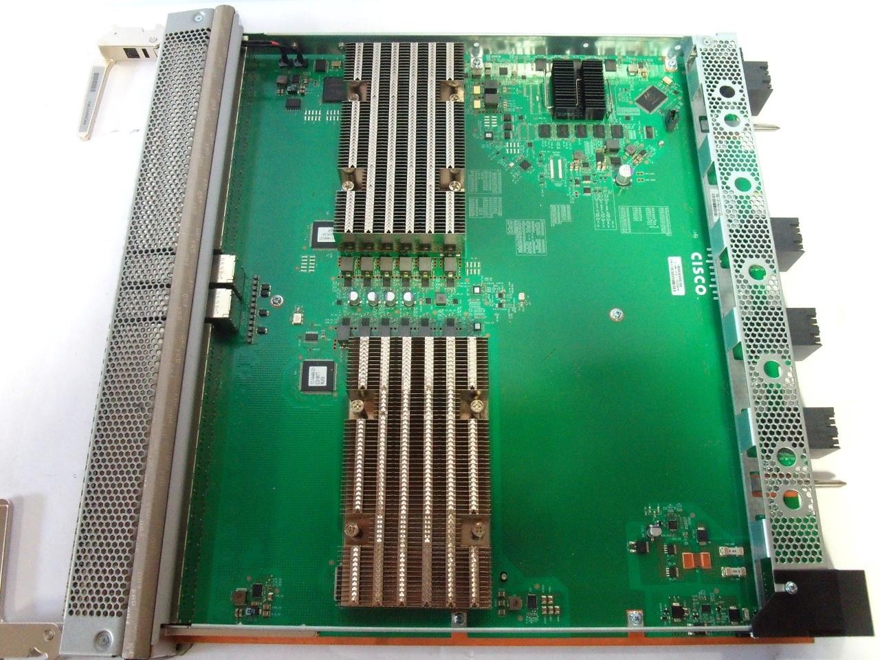Cisco Nexus 9000 48x 25GB SFP28 4x 100GB QSFP28 Line Card N9K-X97160YC-EX