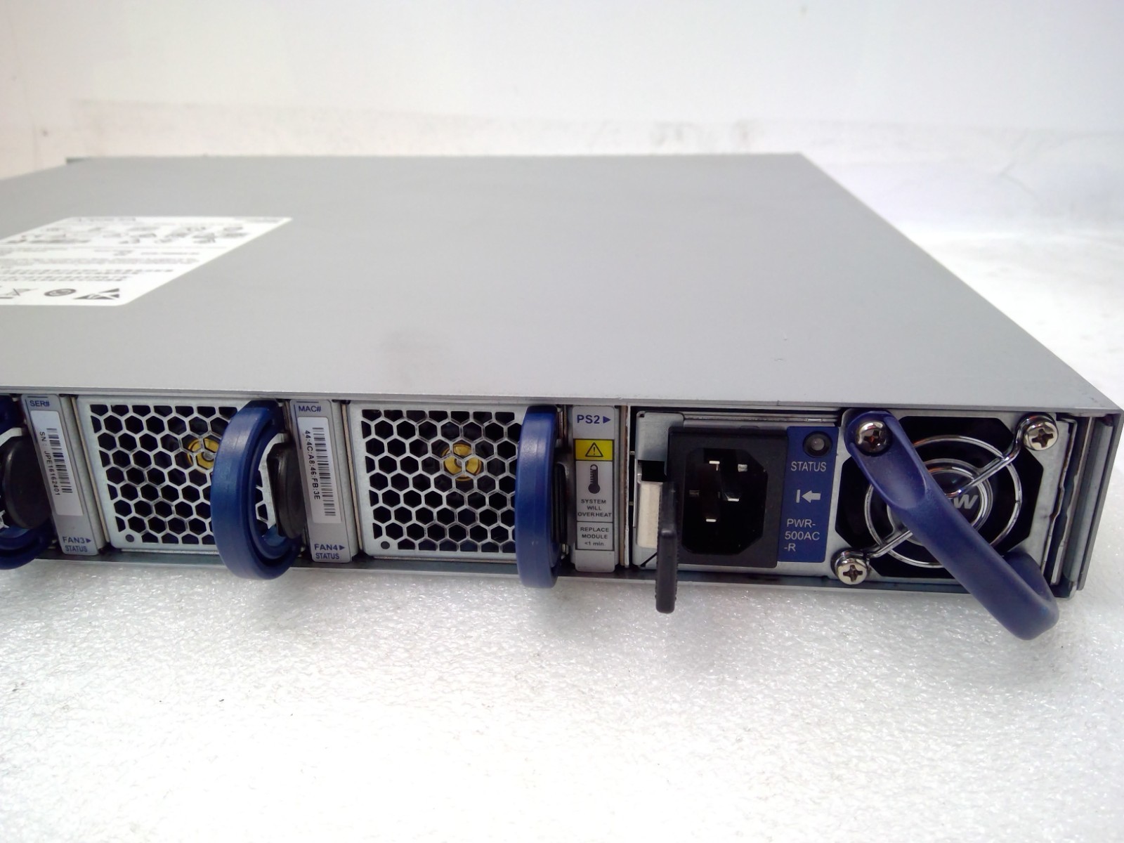 Arista DCS-7050SX-64-R 48x10G-SFP+ 4x40G-QSFP Port Network Switch
