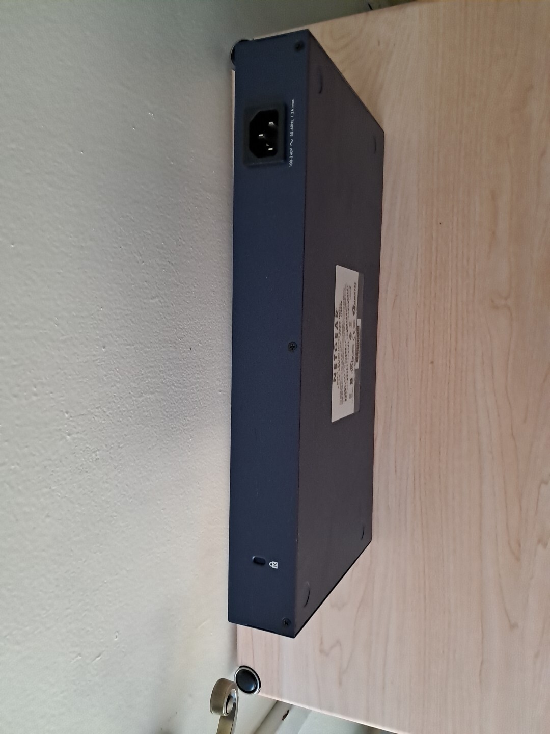 NETGEAR JFS524 PROSAFE 24-PORT 10/100 ETHERNET SWITCH – open box