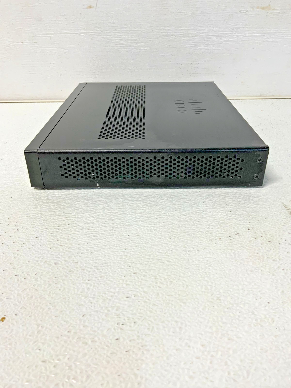 Cisco 800 Series 892FSP Gigabit Ethernet Switch Wired Security Router 25D