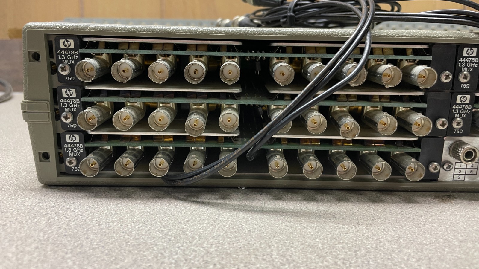 HP 3488A Switch Control Unit w/ 44478Bx5, with HP-IB Connector