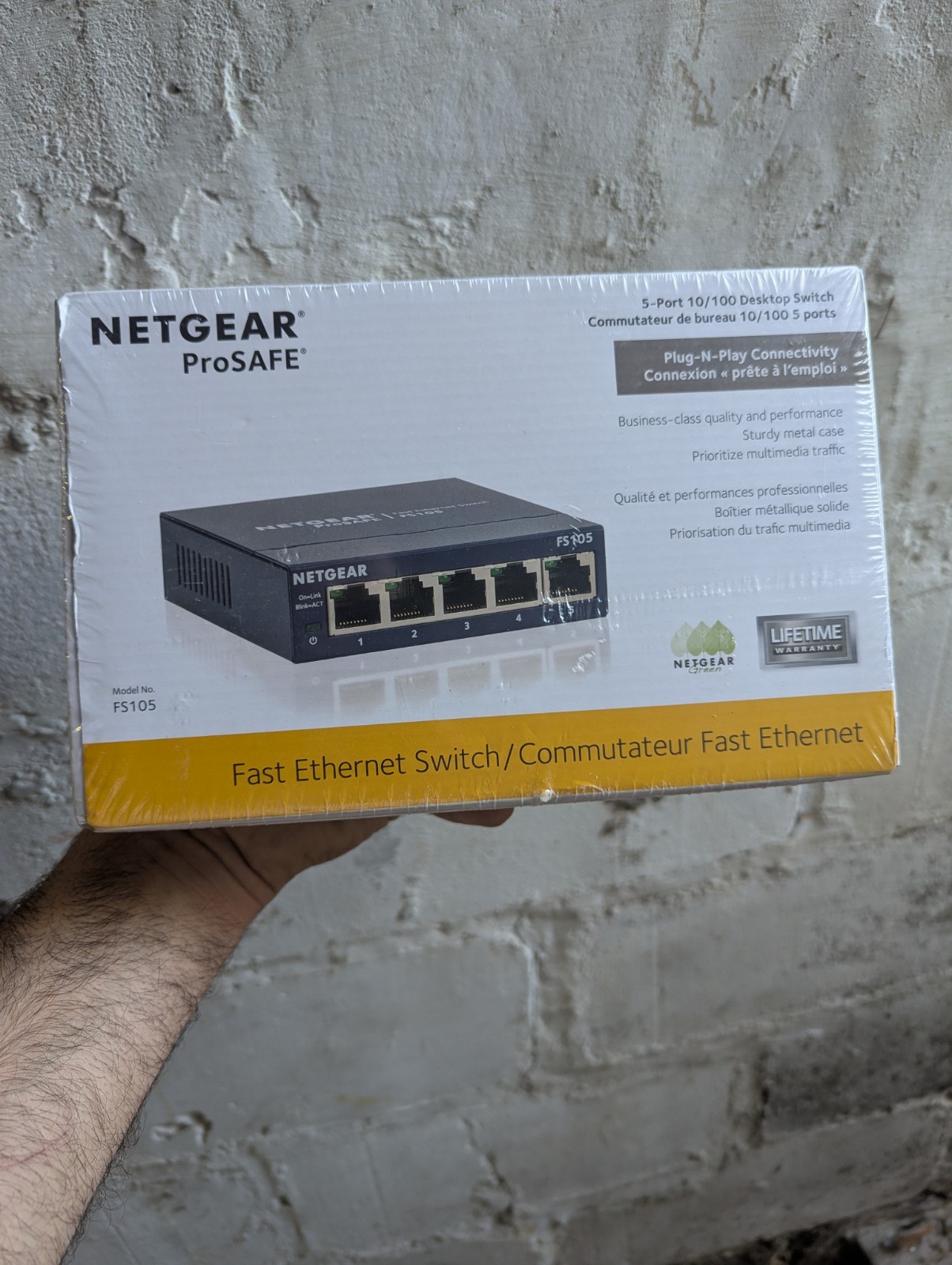 netgear fast ethernet switch