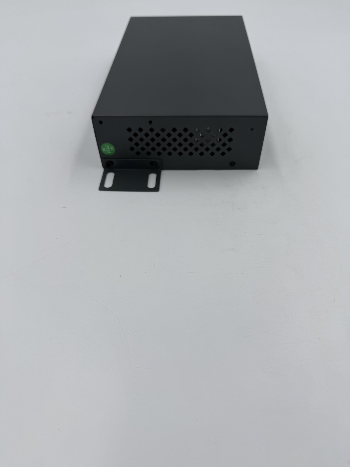 Yuanley 11-port Gigabit Ethernet Switch with 8-Port PoE