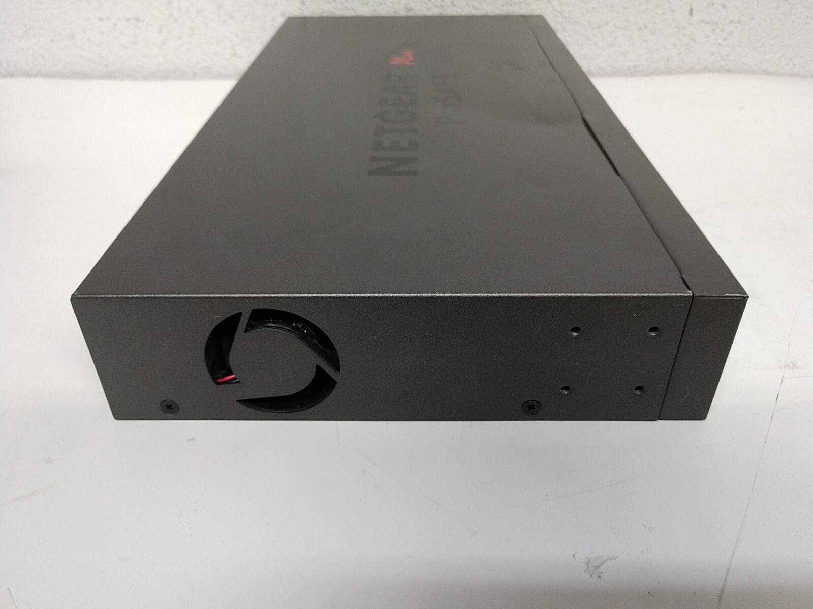 Netgear JGS524PE 24-Port Gigabit Switch with 12-Port PoE W/Power Cord