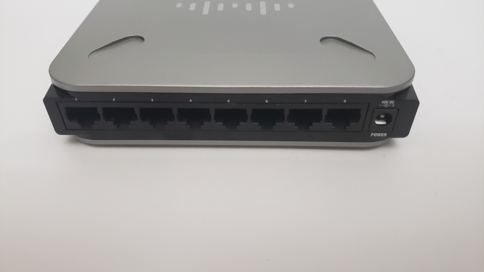 CISCO 8 Port 10/100 Switch PoE QoS with AC Adapter