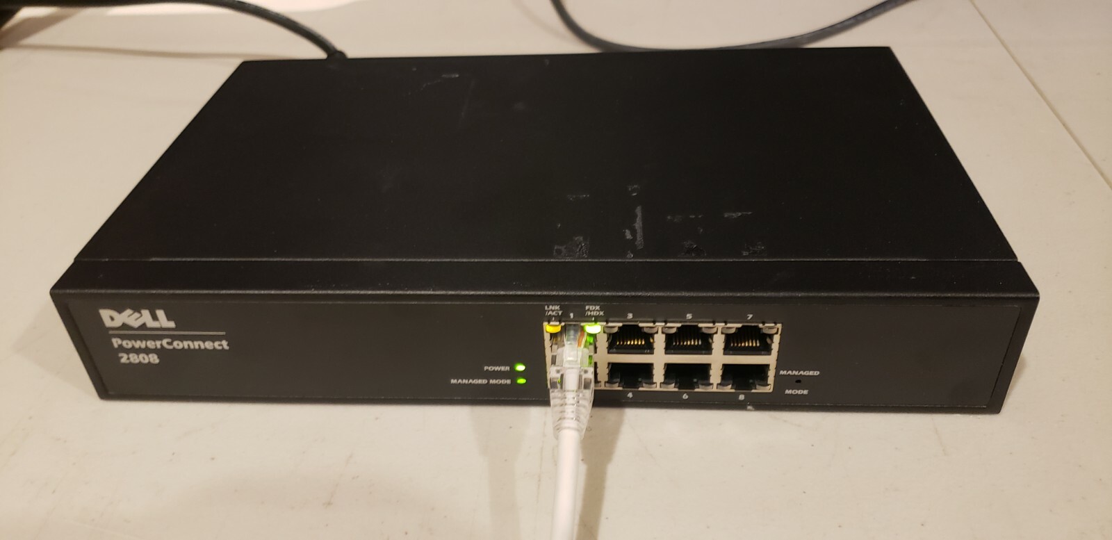 Dell PowerConnect 2808, 8 1GbE Ports, Web Managed