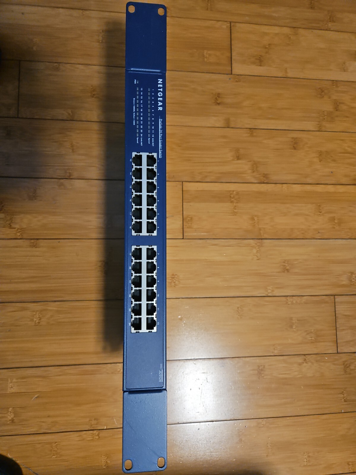Netgear JGS524 v2 ProSafe 24 Port Gigabit Switch
