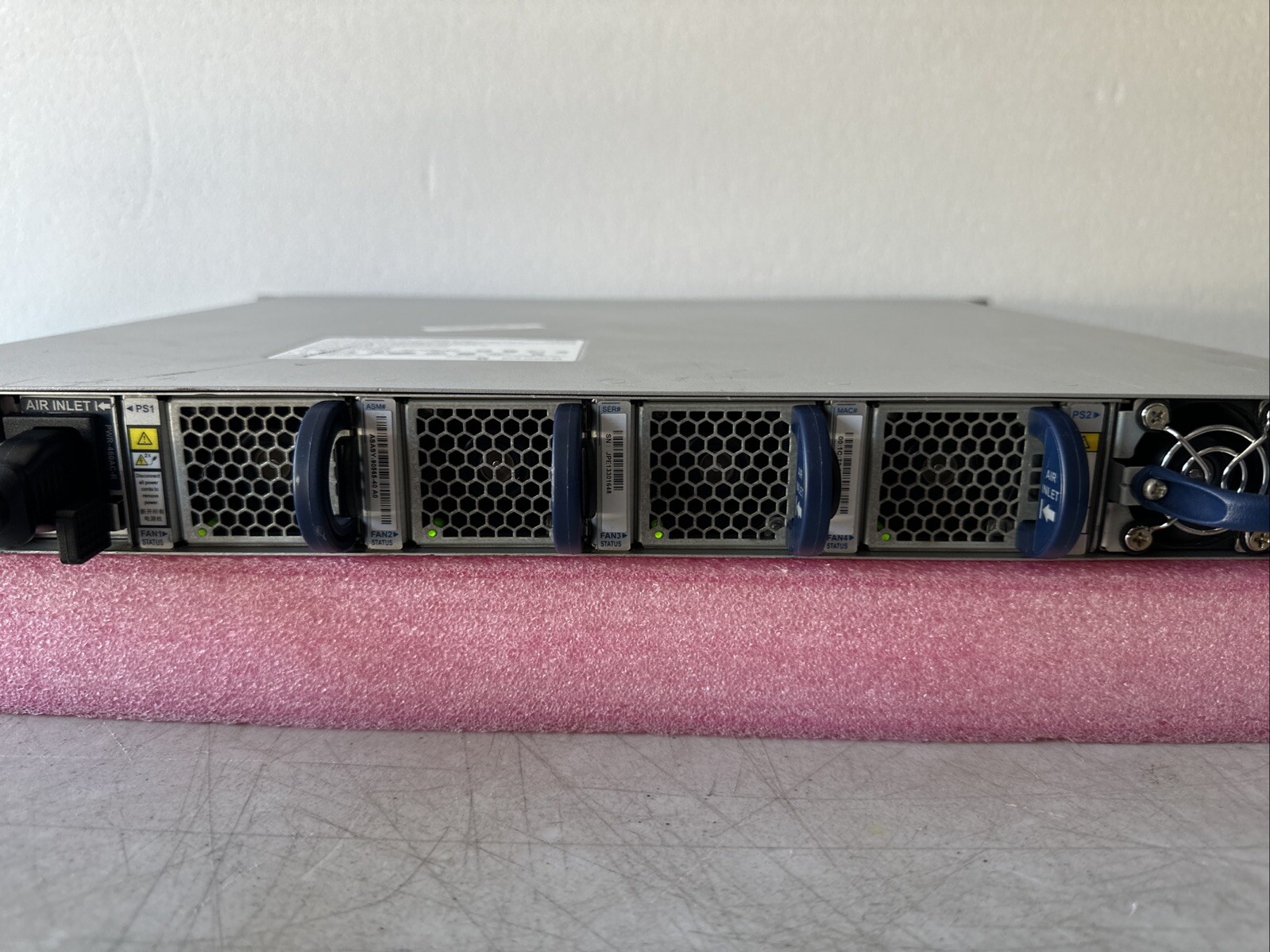Arista DCS-7050T-52-48-Port RJ45 4x SFP+ Switch Dual AC-PSU –