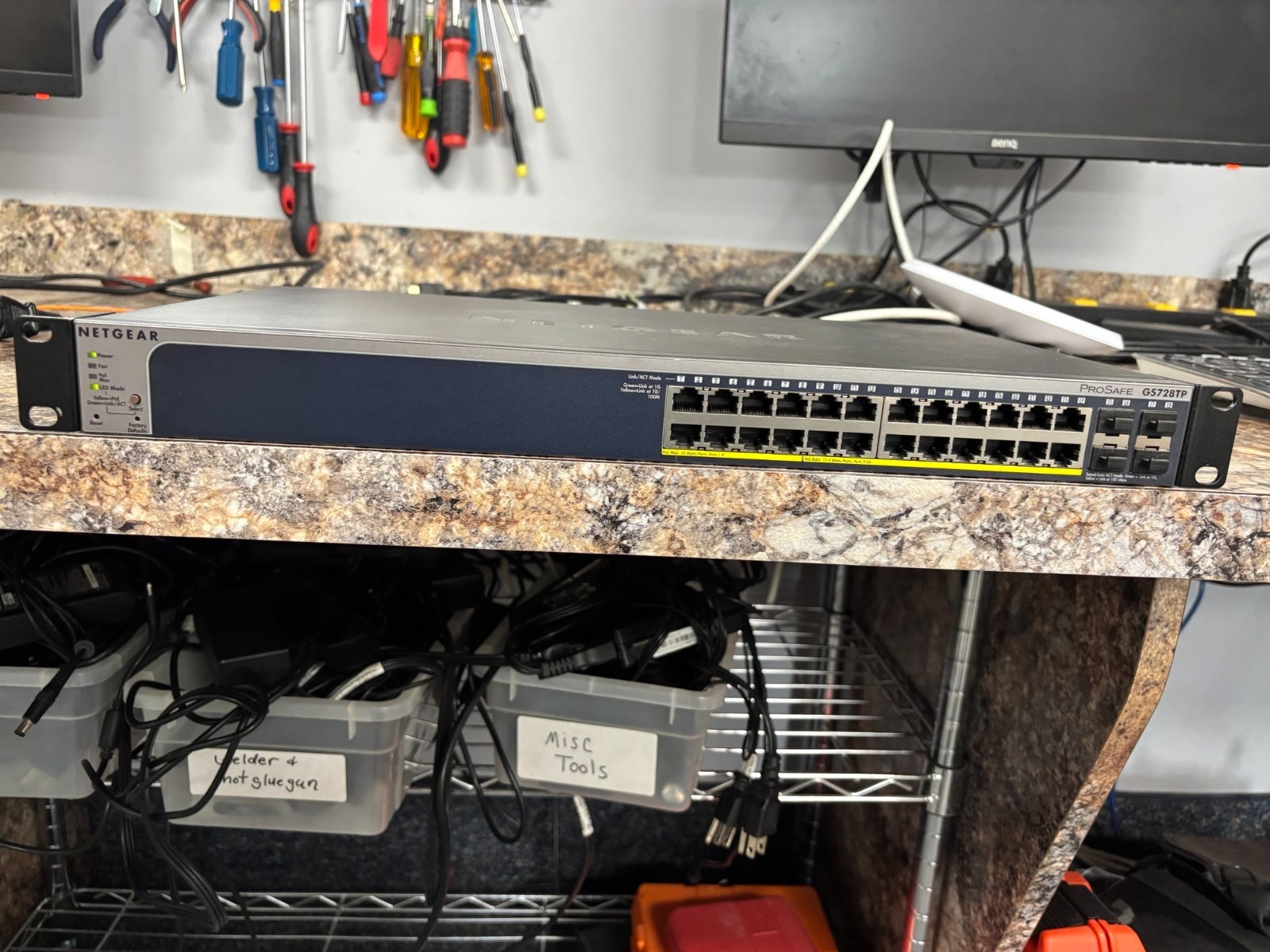 NETGEAR ProSAFE GS728TP V2 24 Port Gigabit PoE+ Managed Switch w 4 SFP PORTS