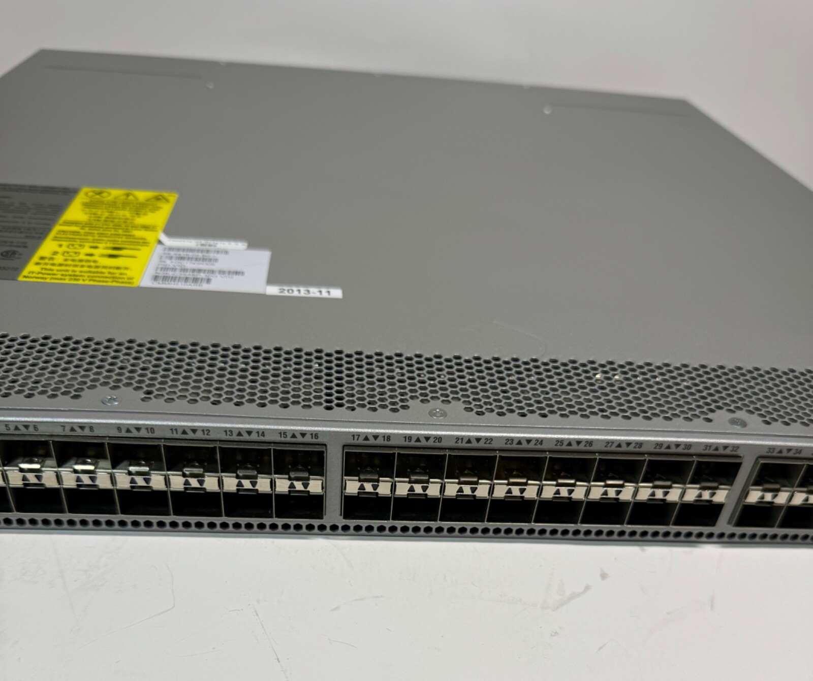Cisco Nexus 3548P-10G N3K-C3548P-10G V02 48-Port SFP+ Switch w/ Dual Power
