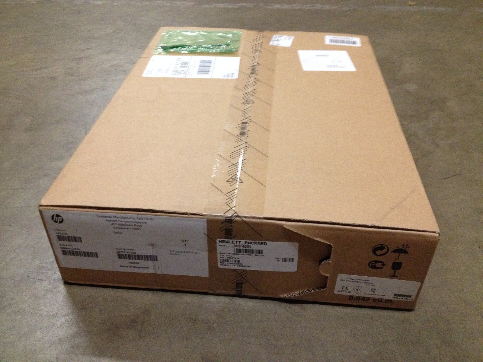 JL356A HPE Aruba 2540 24G PoE+ Switch HPE RENEW Factory Sealed F/S ***