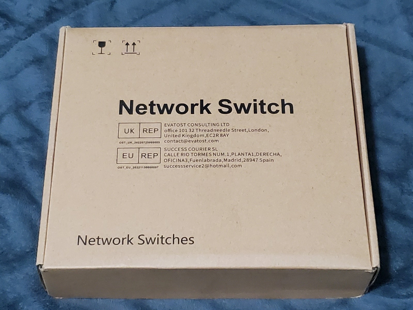 8 Port Gigabit PoE Switch with 2 Gigabit Uplink,802.3af/at Compliant,120W Built-