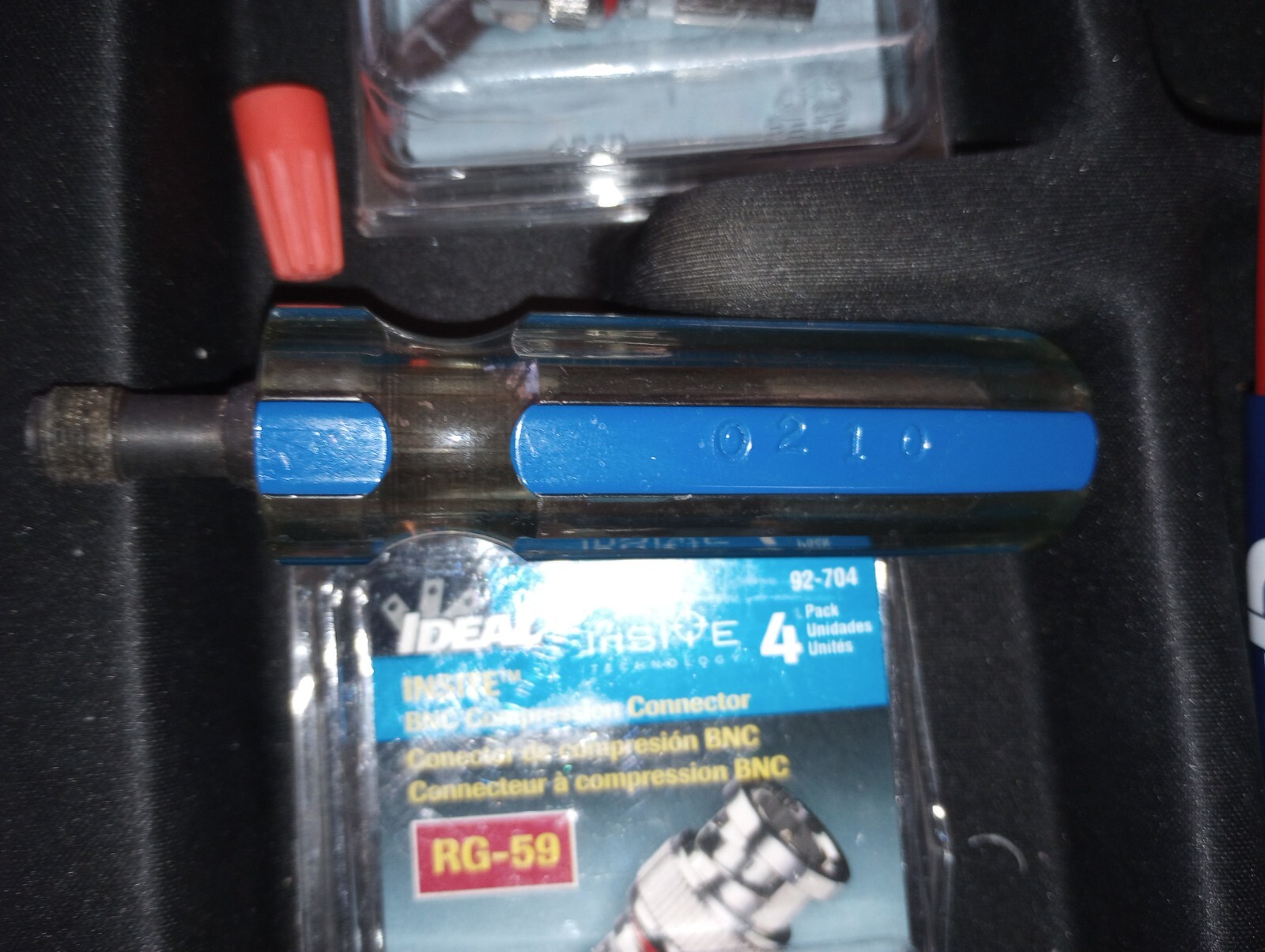 Razberi IT-5000 Open Network Camera Installation Tool + ASSESSORIES