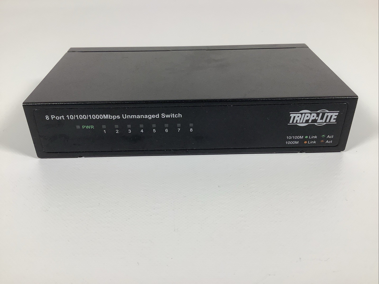 Tripp Lite NG8 8-Ports 1000Mbps Gigabit Unmanaged Ethernet Switch -NO AC ADAPTER