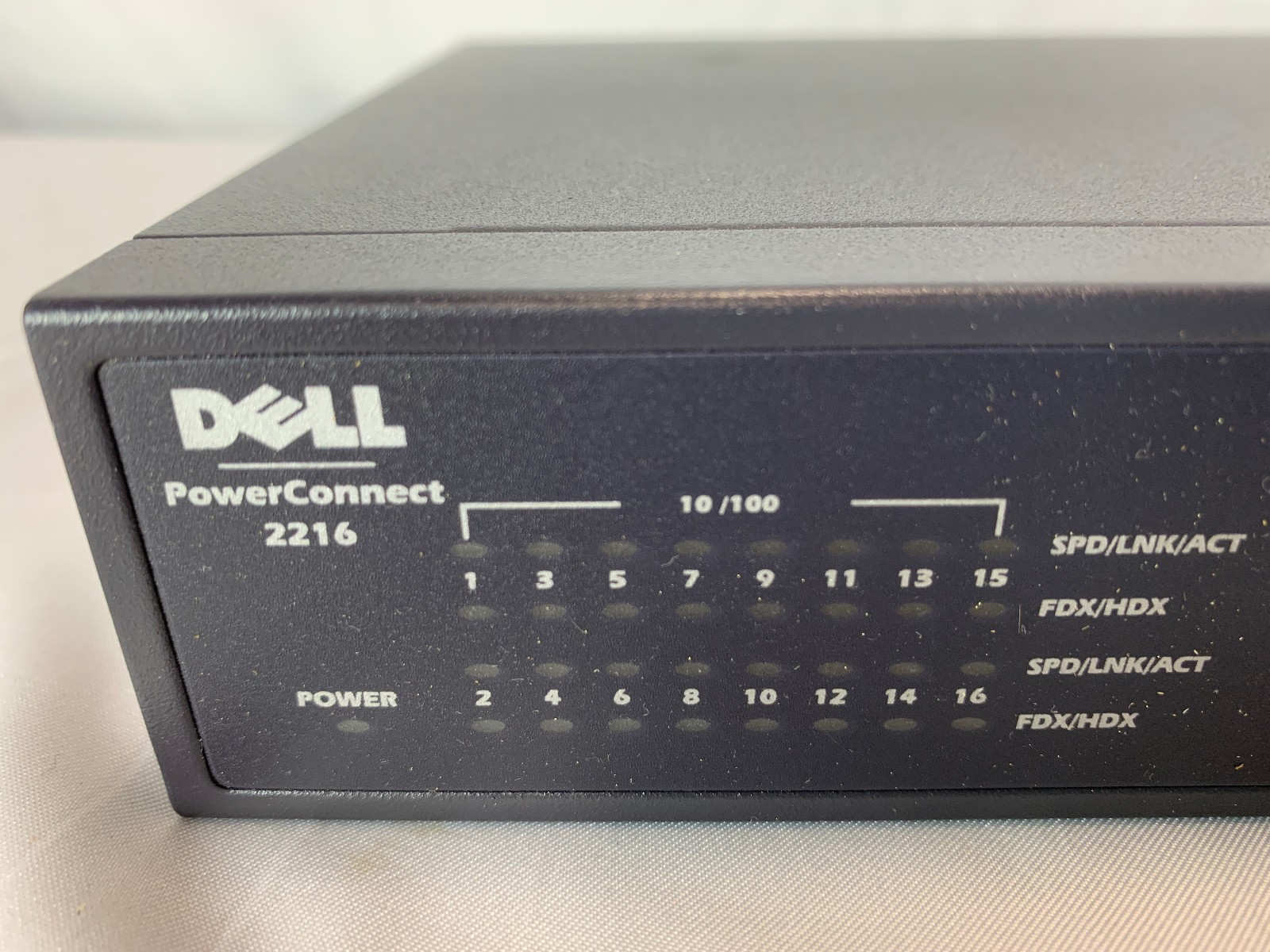 Dell PowerConnect 2216 16-Port Fast Ethernet Switch