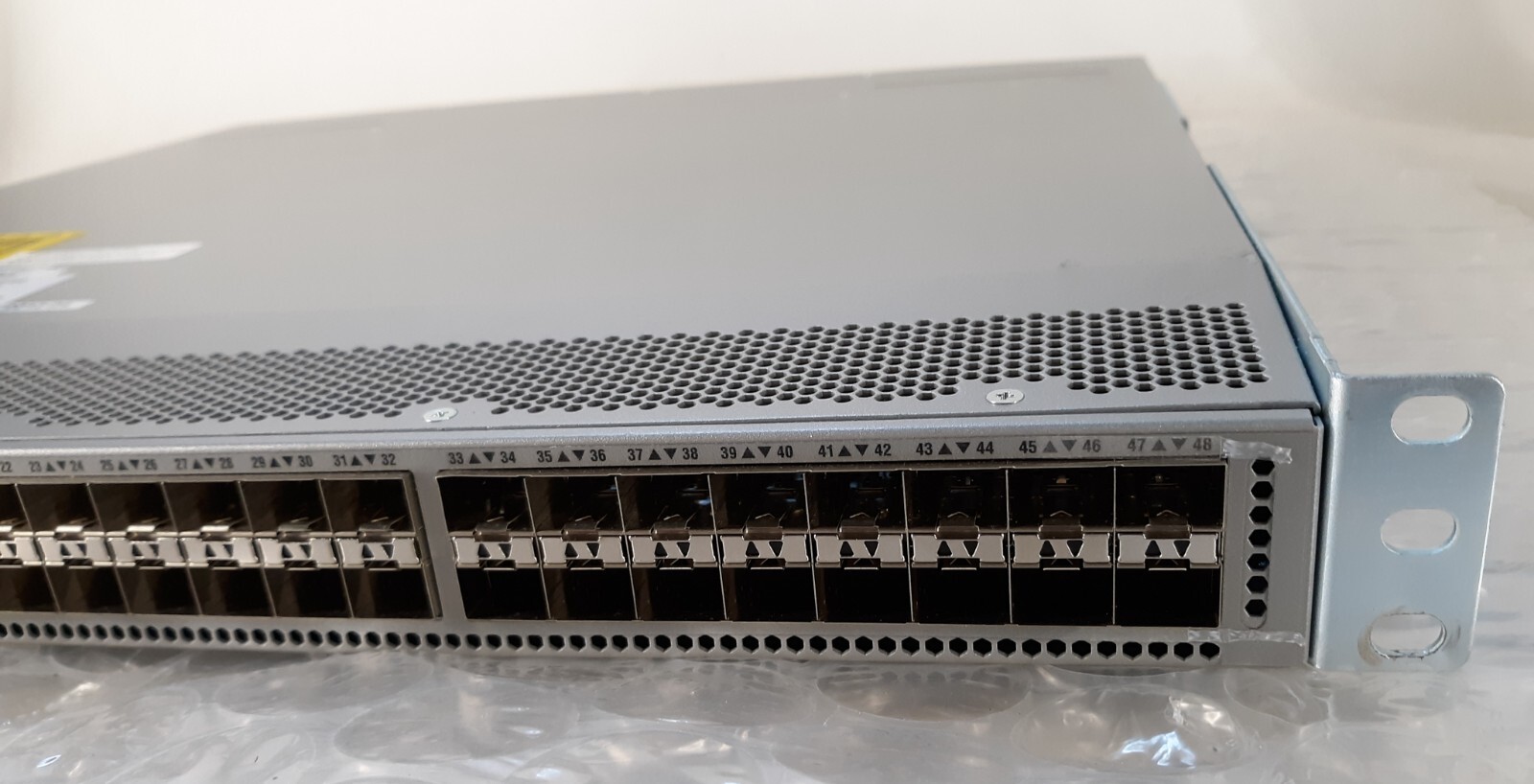 Cisco Nexus N3K-C3548P-10G V01 48-Port 10GB SFP+ Switch w/ 2x 400w PSU + Cord