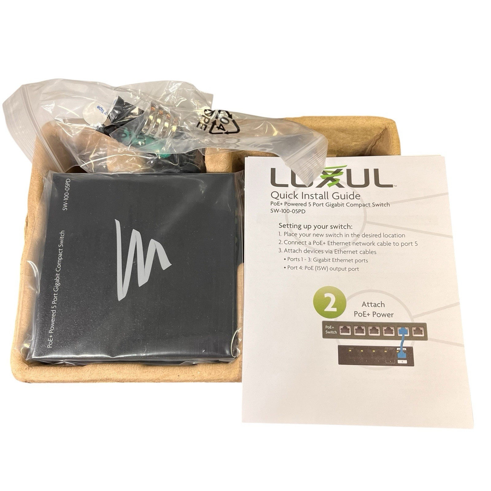 NIB Luxul PoE+ Powered 5 Port Gigabit Compact Switch SW-100-05PD Black