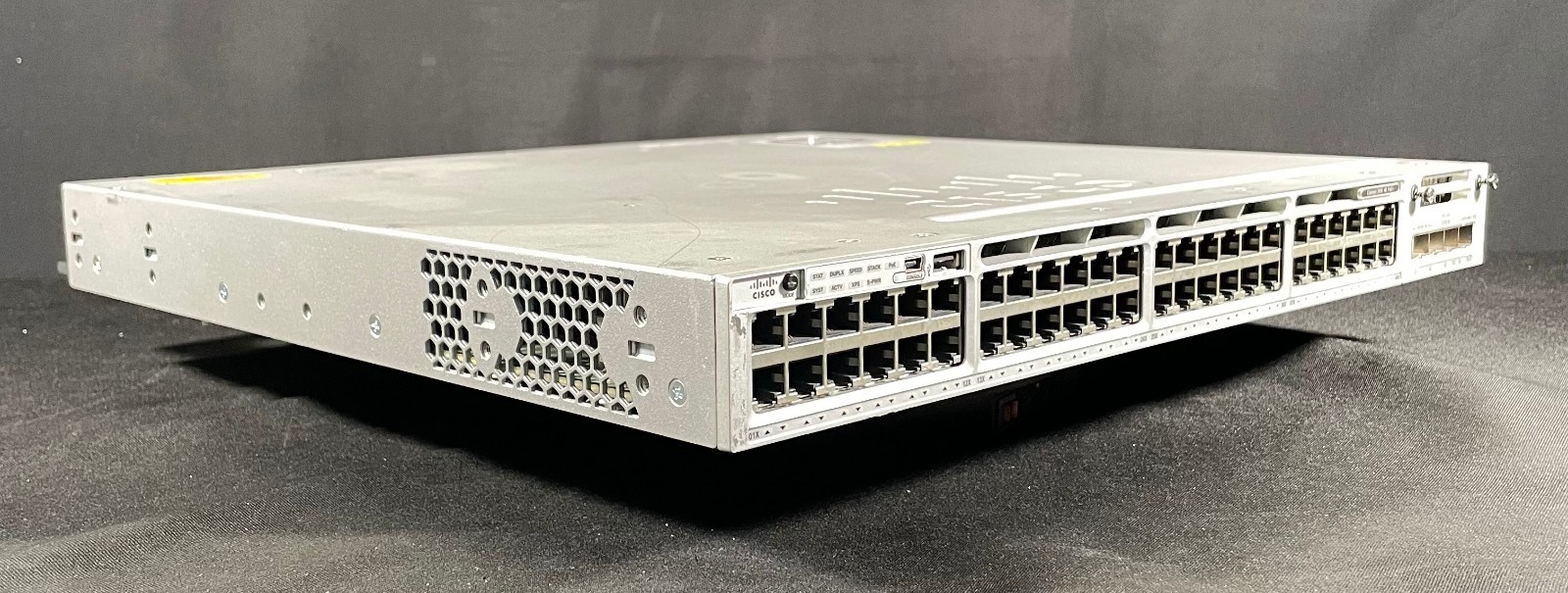 Cisco WS-C3850-48P-L 48 Port Gigabit PoE+ Switch – Same day shipping