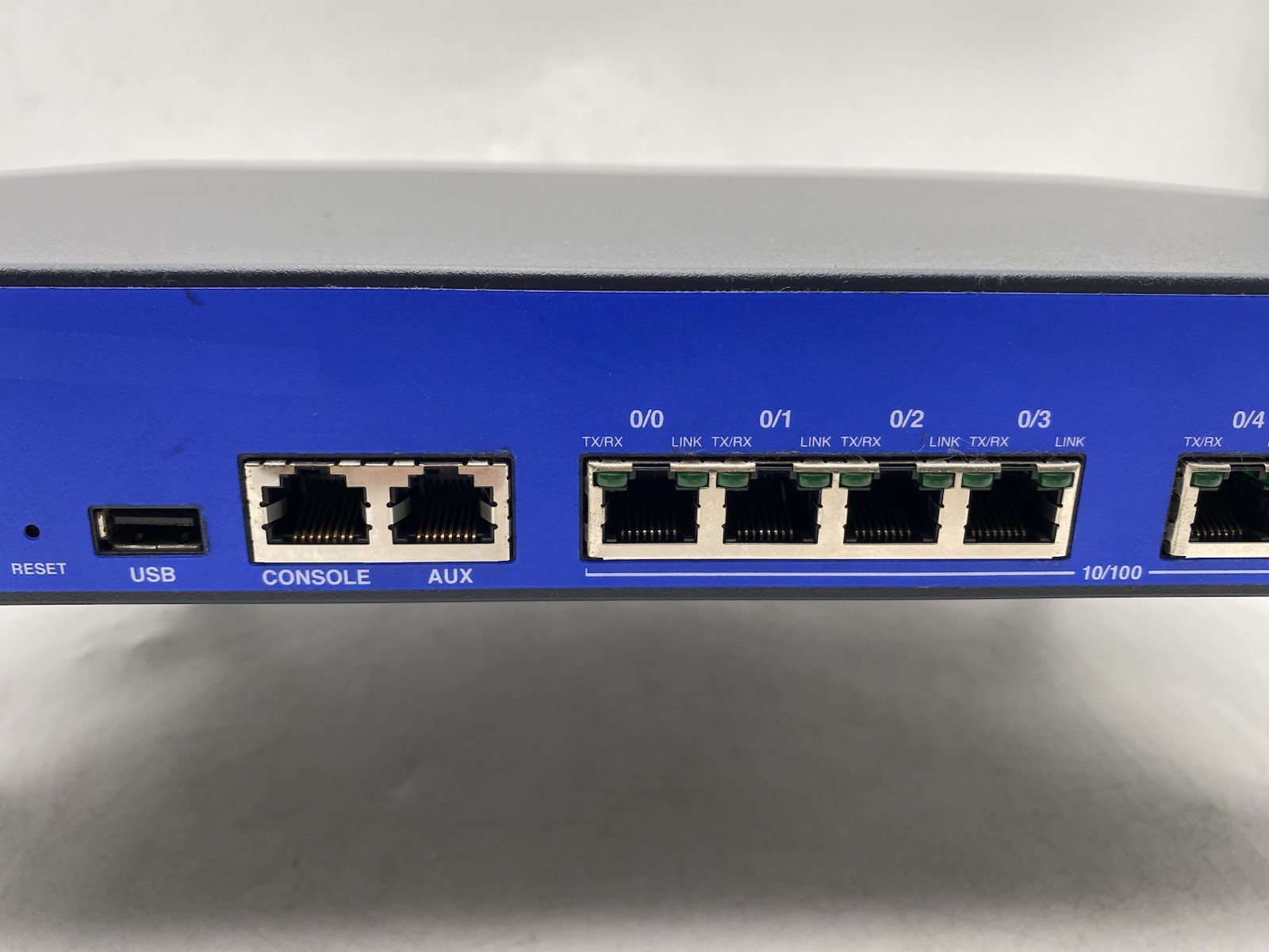 Juniper Networks SSG-140-SH Secure Services Gateway Network Appliance