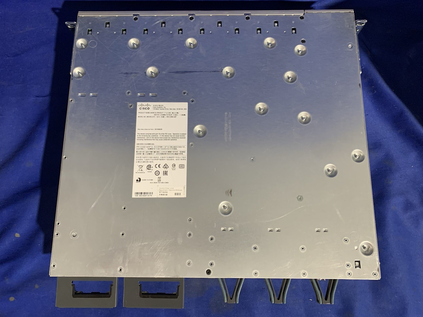 Cisco Catalyst WS-C3850-48P 48-Port PoE+ Switch C3850-NM-4-10G Network Module -2