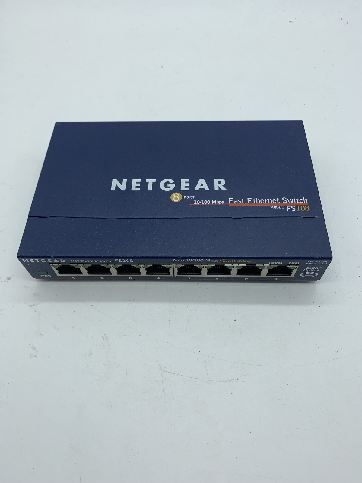 Netgear FS108 v2 Port 10/100 Fast Ethernet Switch (ONLY)- Free Shipping