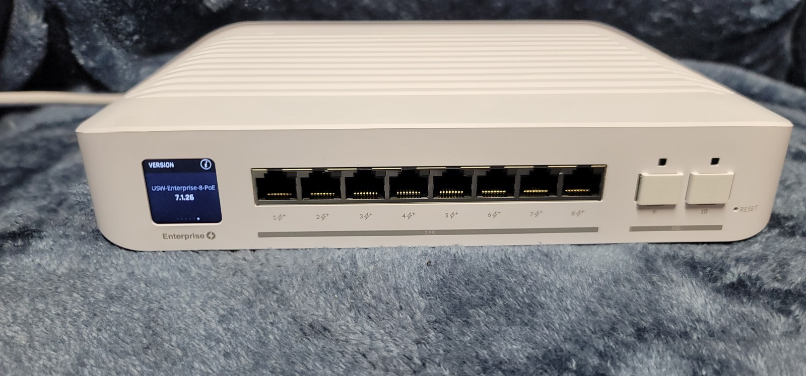 UBIQUITI UNIFI ENTERPRISE 8 POE USW-ENTERPRISE-8-POE MULTI-GIGABIT SWITCH