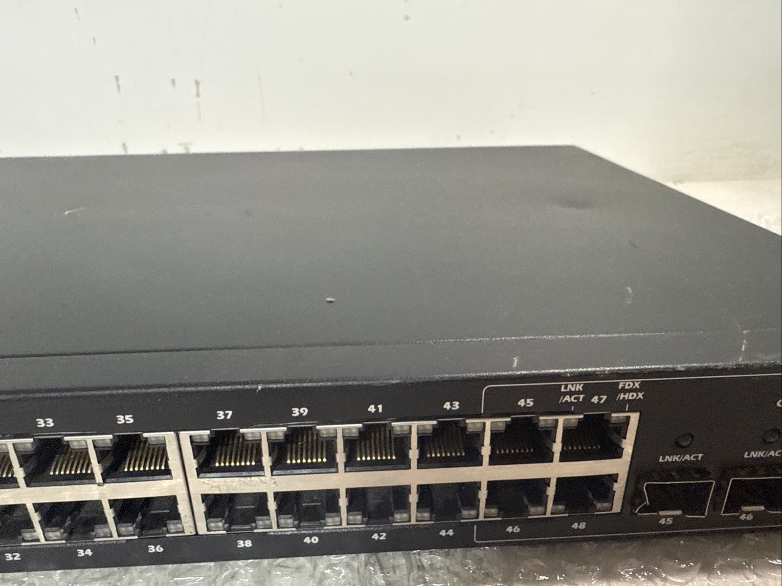 Dell PowerConnect 2848 Managed Gigabit 48 Port Network Switch w/ Rack Ears